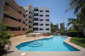 Mazatlán Aura Condo With Pool